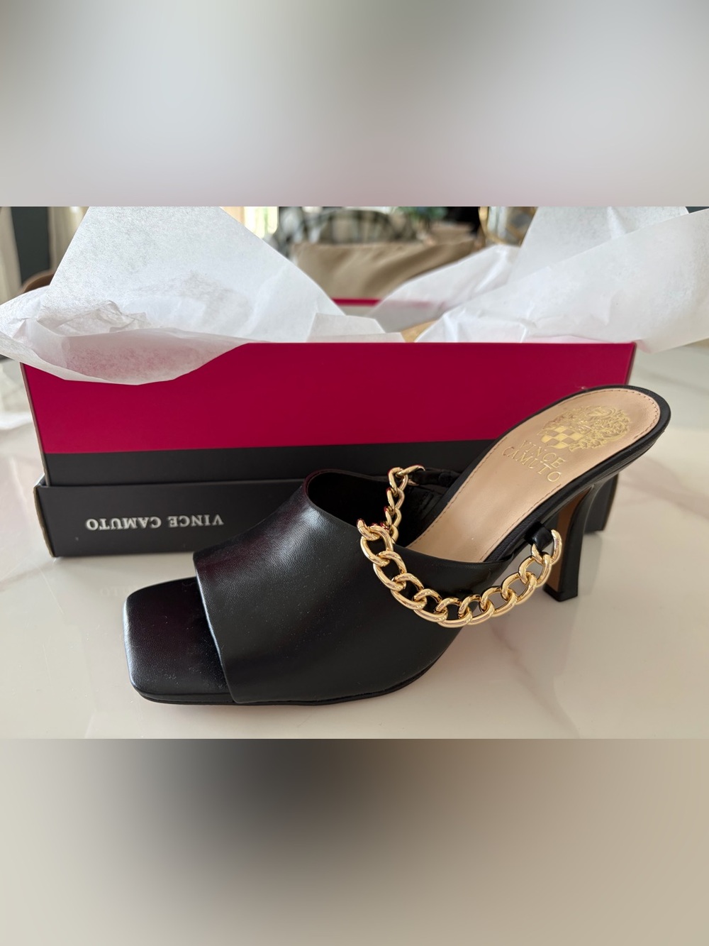 Vince Camuto Baminie Black Leather Gold Chain Mule Heels Size 8 NIB